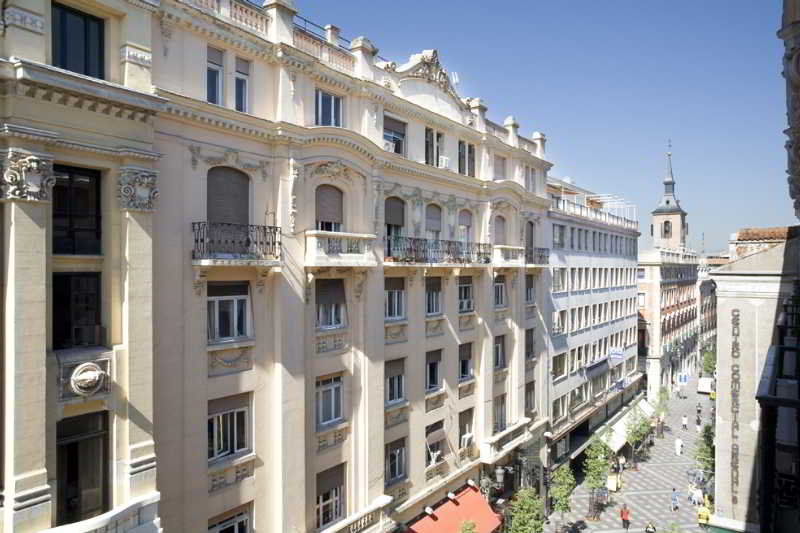 Petit Palace Puerta Del Sol Мадрид Екстер'єр фото